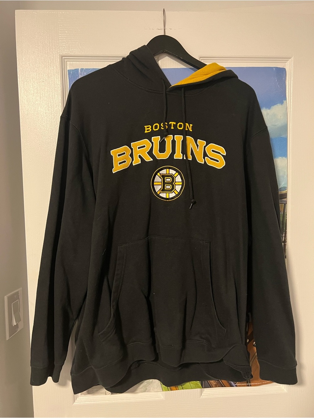 Reebok Boston Bruins Black & Gold Zip-Up Sweater